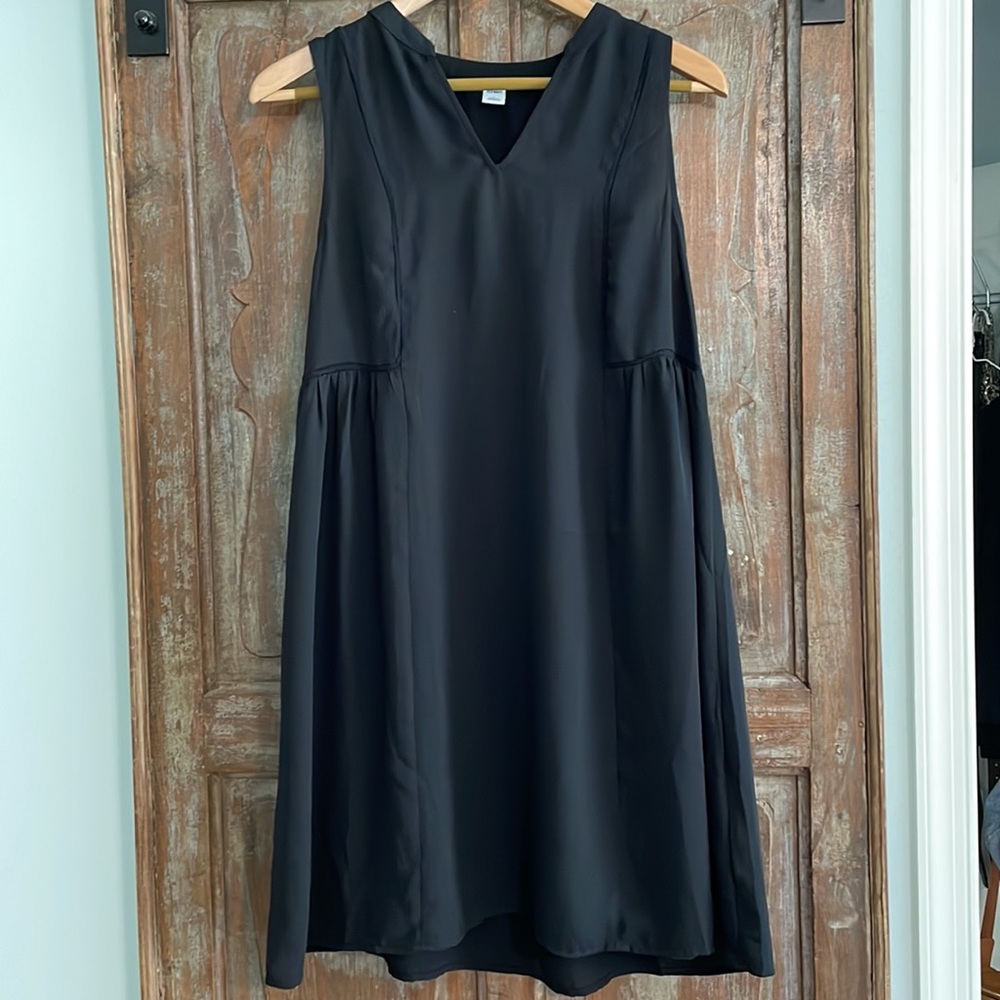 Old Navy Classic Sleeveless Little Black Dress - Size S - Picture 3 of 7